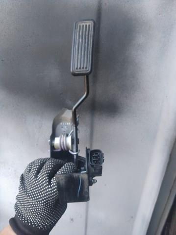 Педаль газу (акселератора) 7811135030 TOYOTA