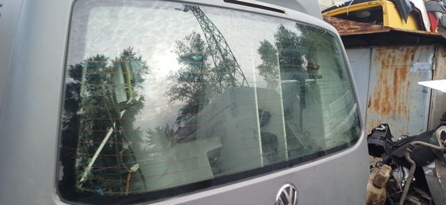Вікно двері задка 7H5845503BK VAG