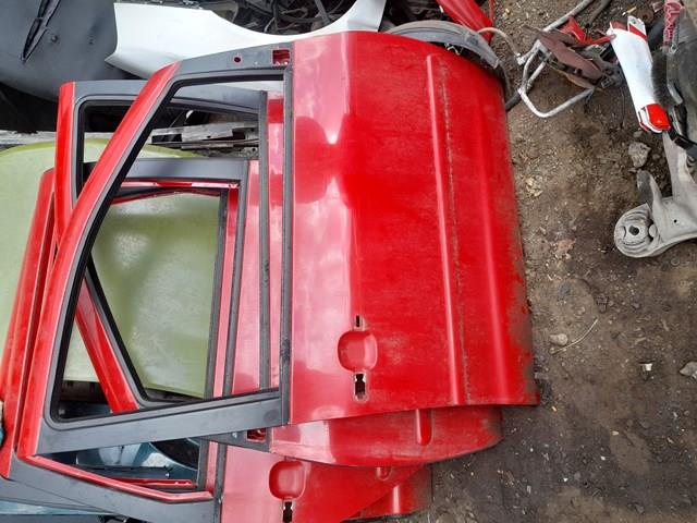 Пасажирські передні двері 7M3831022C VAG