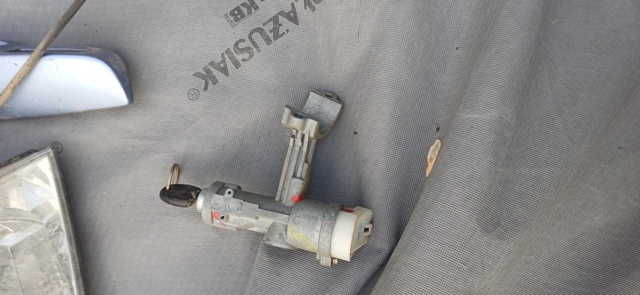 Замок запалювання 8190017A40 HYUNDAI