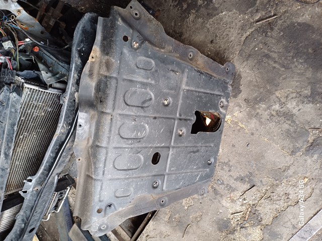 Захист піддона картера двигуна 8201700287 RENAULT