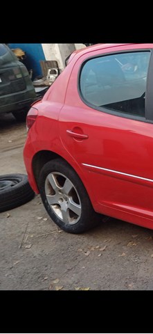 Крило праве заднє 8526NC PEUGEOT