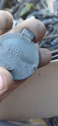 Заглушка бампера буксирувального гака, передня 865171C300 HYUNDAI