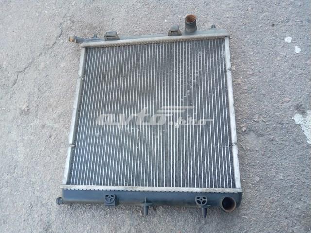 Радіатор охолодження двигуна 870960400 PEUGEOT