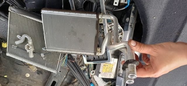 Теплообмінник 8710702130 TOYOTA