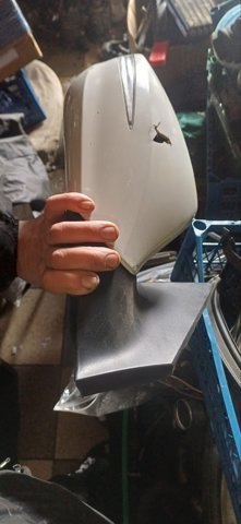 Праве бічне дзеркало 876203S220 HYUNDAI