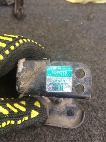 Датчик Ейрбег передній 8917342070 TOYOTA