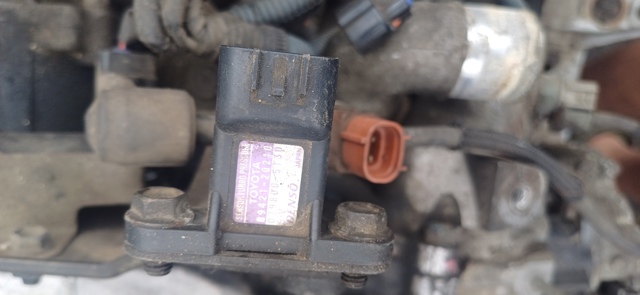 Датчик тиску наддуву турбіни 8942120210 TOYOTA