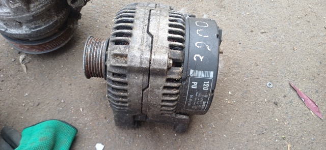 Генератор автомобільний 90413763 GM