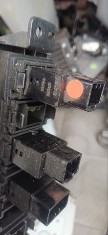 Кнопка включення ПТФ 937703E000 HYUNDAI