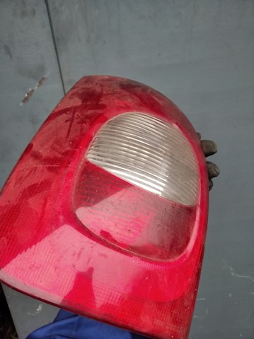 Ліхтар задній лівий 9631564080 PEUGEOT