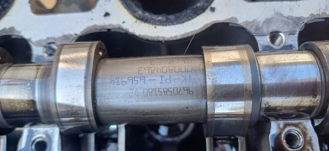 Розподільний вал двигуна, комплект 9670585180 FORD