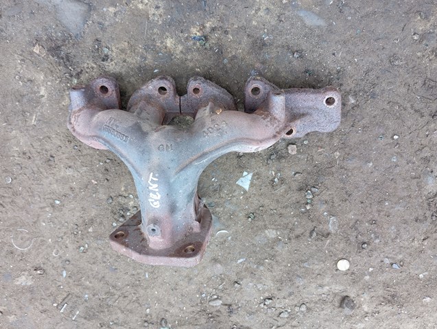 Газопроводи (колектор випускний) 96830681 GM