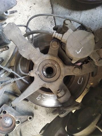 Кулак поворотний передній лівий A1693300720 MERCEDES
