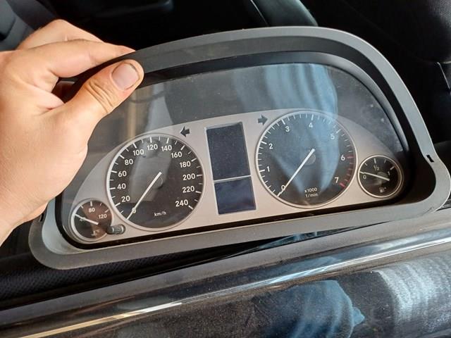 щиток приладу A1695403948 MERCEDES