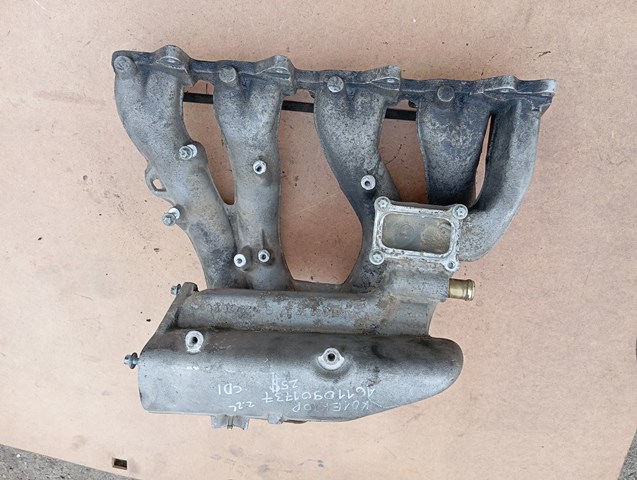 Колектор впускний A6110901737 MERCEDES
