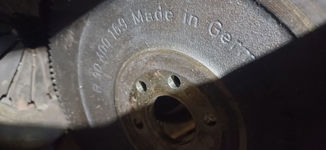 Демпферний маховик R90400169 GM