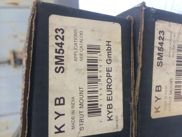 Подушка амортизатора переднього SM5423 KAYABA