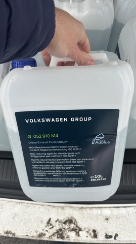 Засіб для нейтралізації відпрацьованих газів, сечовина G052910M4 VAG