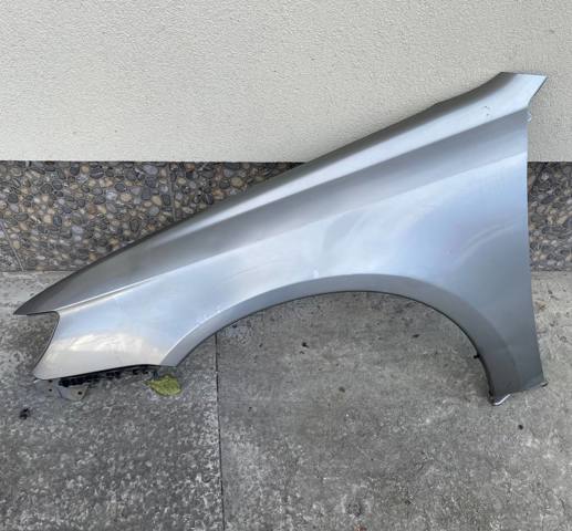 Ліве переднє крило 57110AG0909P SUBARU