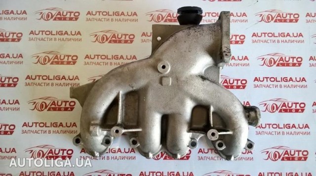Колектор впускний 03G129713B VAG
