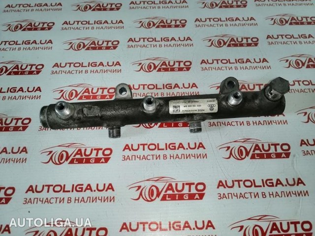 Розподільник палива (рампа), правий 059130090BR VAG