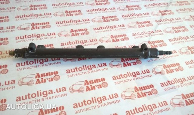 Рампа форсунок системи упорскування палива 06G133317B VAG