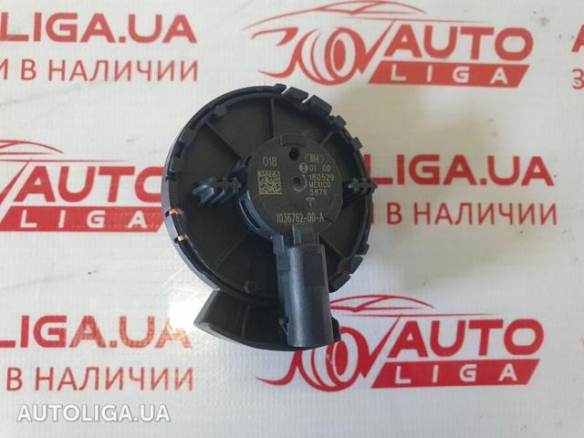 Датчик Ейрбег передній 103676200A TESLA