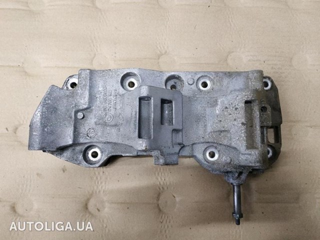 Кронштейн компресора кондиціонера 11168506863 BMW