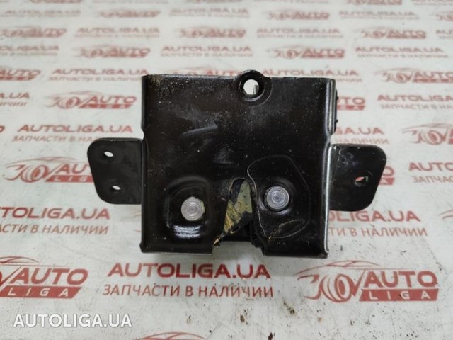 Замок задніх дверей 13584872 GM