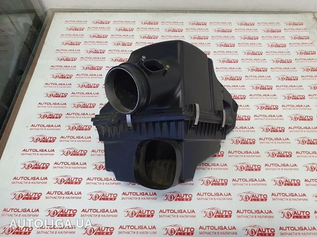Коробка фільтра 13717588280 BMW