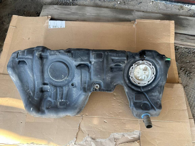 Бак паливний додатковий 16117294608 BMW