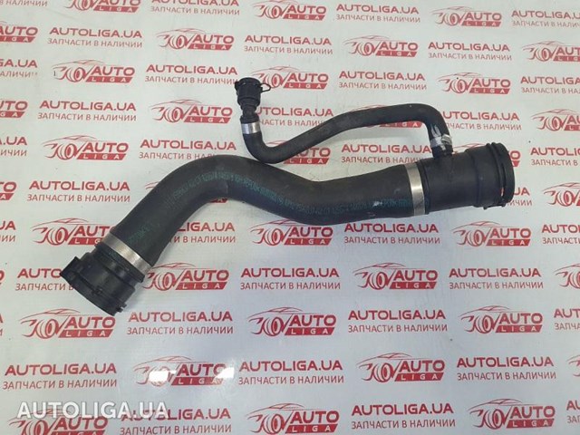 Патрубок системи охолодження 17127596837 BMW