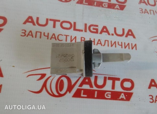 Термо-датчик включення вентилятора радіатора 1K0907543A VAG