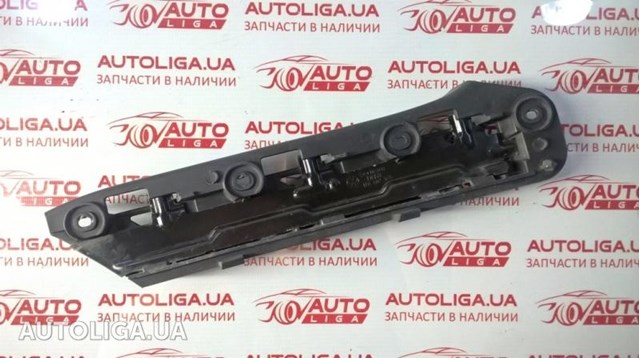 Кронштейн бампера переднього, зовнішній лівий 1T0807049 VAG