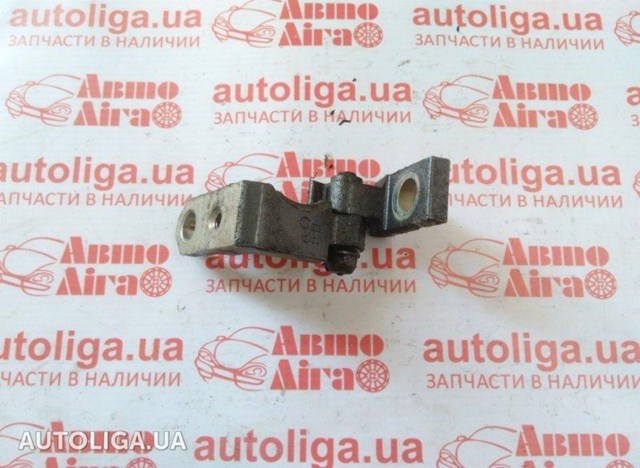 Дверний шарнір задній правий 1T0833402B VAG