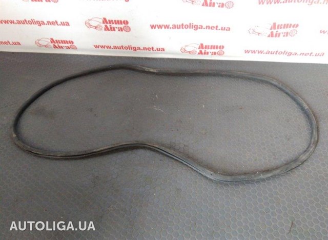 Ущільнювач двері передньої (на кузові) 1T0867911E VAG