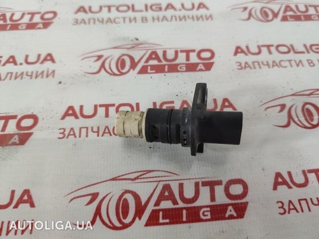 Датчик положення (оборотів) коленвалу 22053AA120 SUBARU