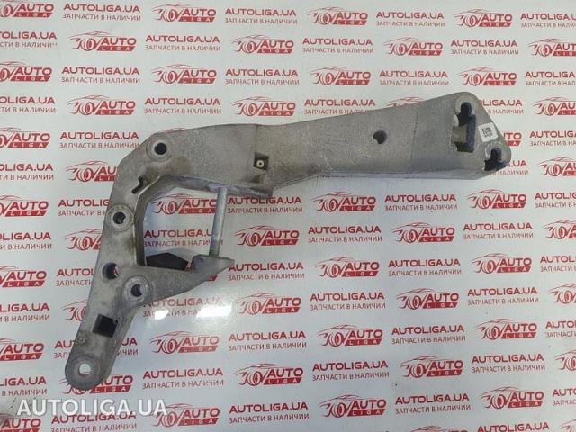 Балка кріплення коробки передач 22328486998 BMW