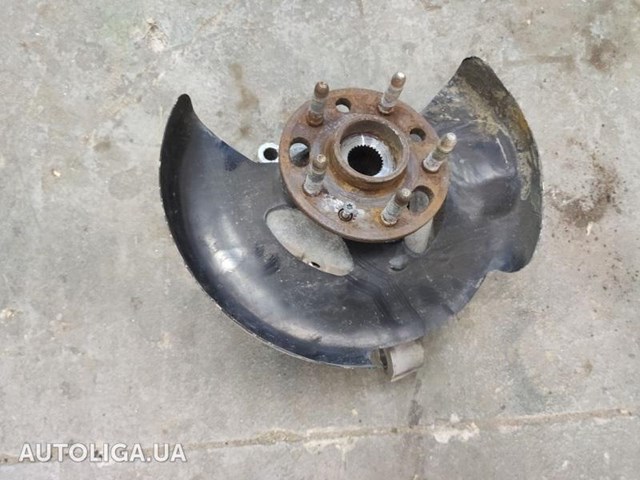 Кулак поворотний передній правий 22786978 GM