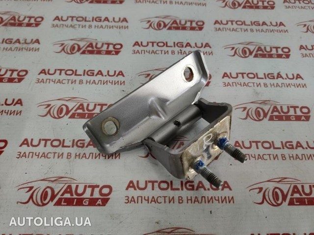 Петля задніх багажних, 3/5 -х дверей 23227630 GM