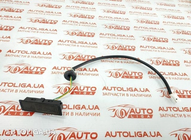 Кнопка приводу замка 3/5 дверей (ляди) / кришки багажника 253804BA0A NISSAN