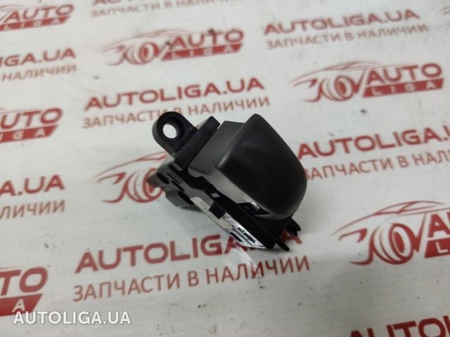 Кнопка підйомника задніх стекол 254111KL0A NISSAN