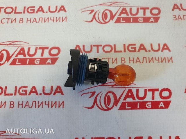 Лампа автомобільна 262610001R PEUGEOT