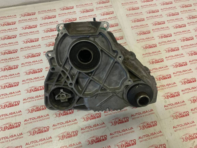 Коробка роздавальна 27107643751 BMW