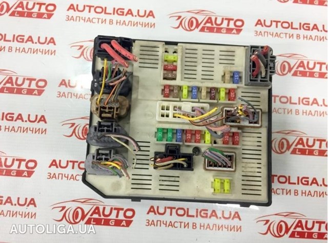 Реле запобіжників 284B60008R RENAULT