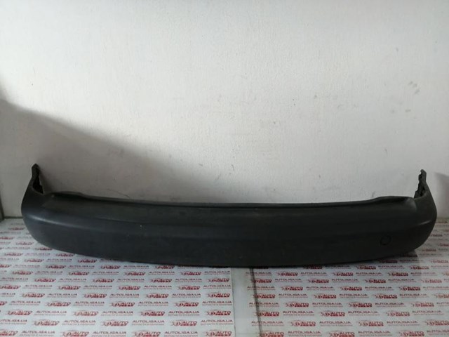 Бампер задній 2K0807421 VAG