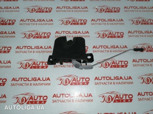 Замок задніх правих распашних дверей, нижній 2K0827506E VAG