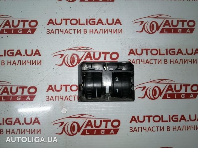 Кнопка коректора фар 2K0941333A VAG