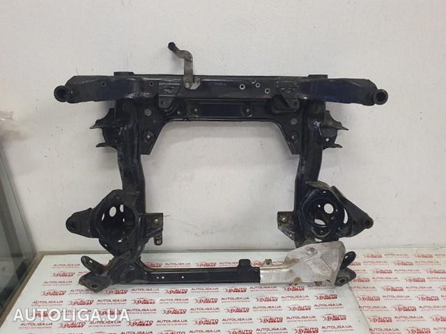 Передня балка 31116788965 BMW